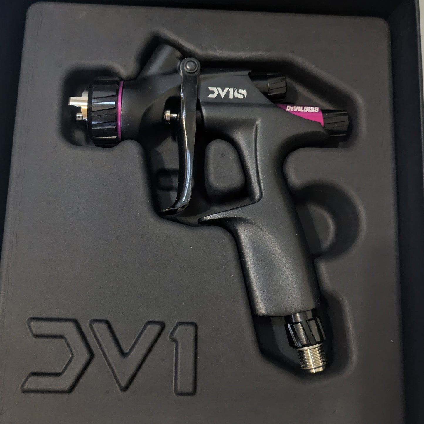 DeVILBISS DV1S Detail Smart Repair Paint Spray Gun with Cup 704532